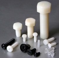 Bulong nhựa kỹ thuật