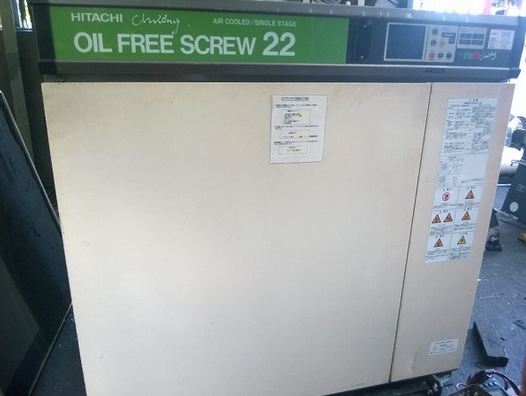 Máy nén khí Hitachi