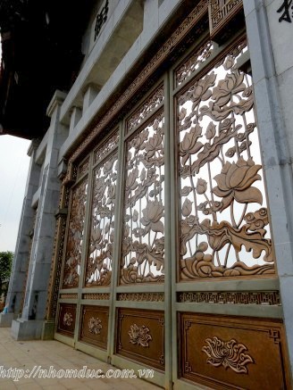 Cổng cửa hợp kim nhôm đúc Hà Nội