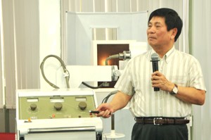 Máy X-quang kĩ thuật số 