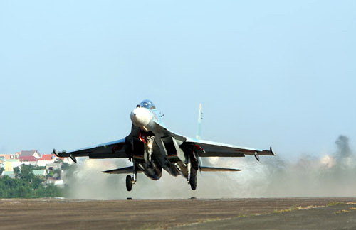 Việt Nam có công nghệ sửa chữa lớn máy bay Su-27