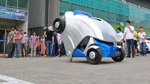 Xe ô tô điện tự thu nhỏ