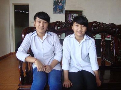 Kiến Thụy: Hai học sinh thiết kế máy sấy thóc bằng rơm